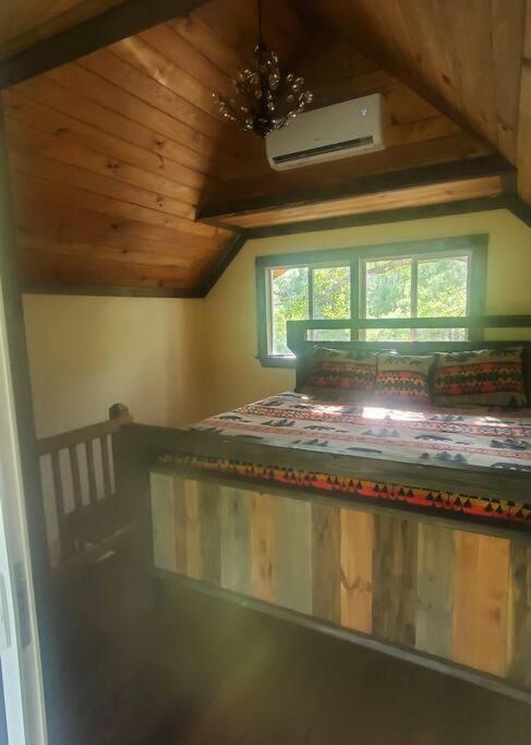 Waterfront Treehouse In A Magical Forest Waller Extérieur photo