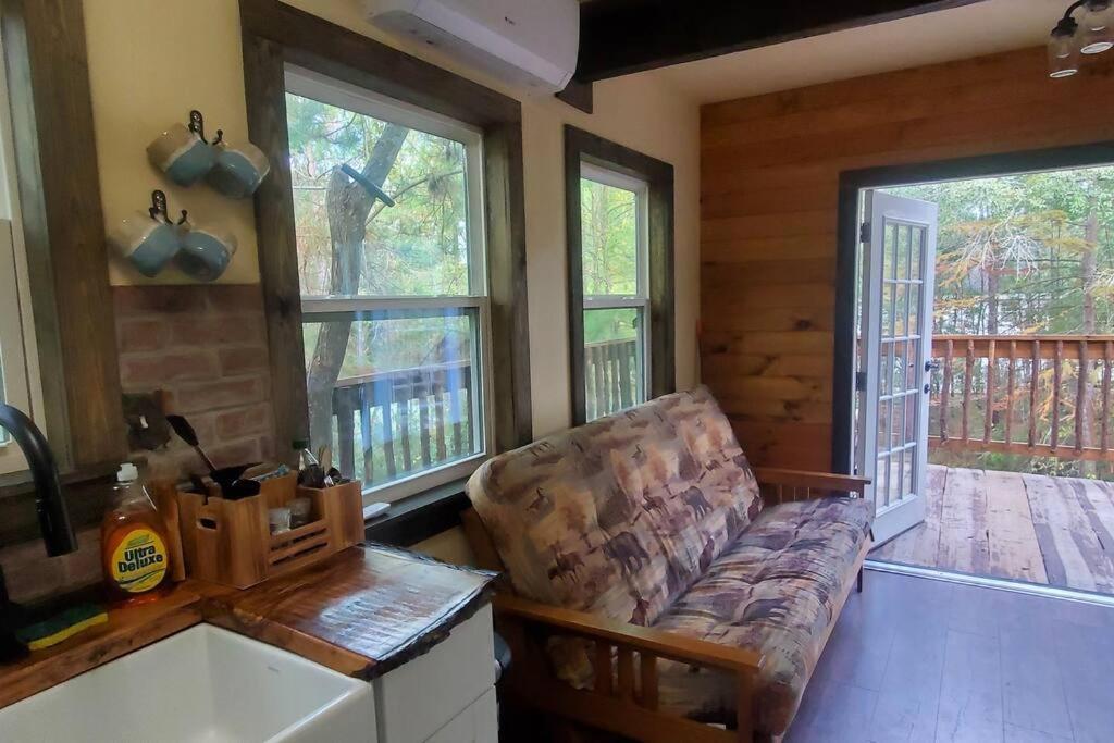 Waterfront Treehouse In A Magical Forest Waller Extérieur photo